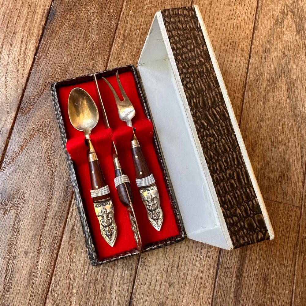 Vtg Thailand Brass Appetizer Flatware Set Buddha Wood‎ Handle Gold 1960s Dining